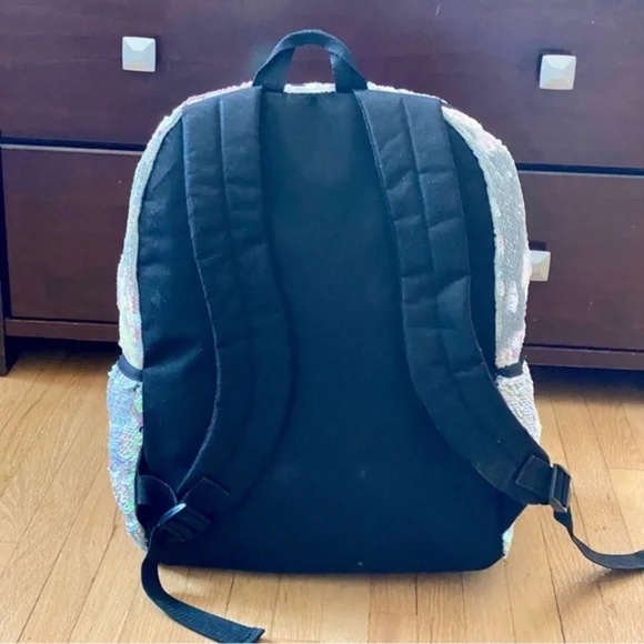 Justice Sparkle Panda Sequin Flip Backpack – Big Eyes Face Design - Picture 9 of 10